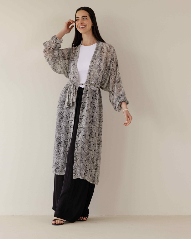 Summer Breeze Cardigan in Black