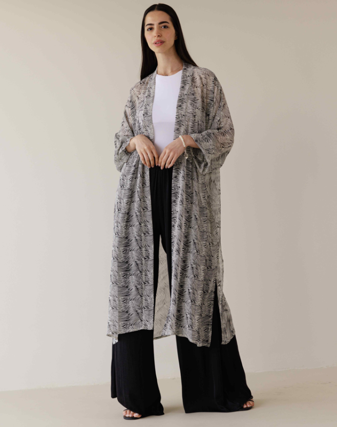 Summer Breeze Cardigan in Black