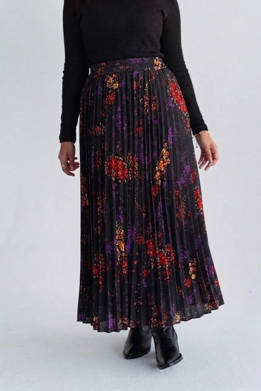 Roselle skirt